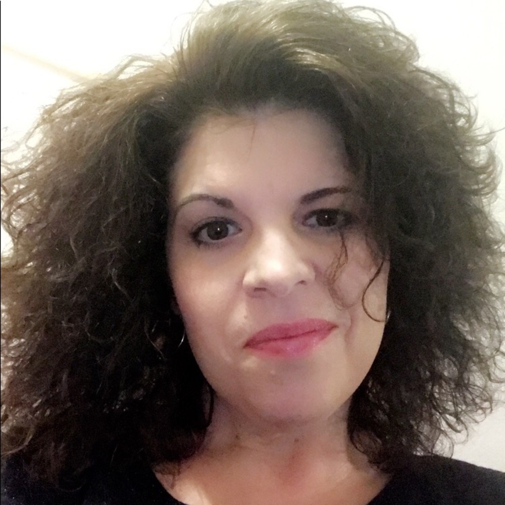 Meet your Posher, Sheila